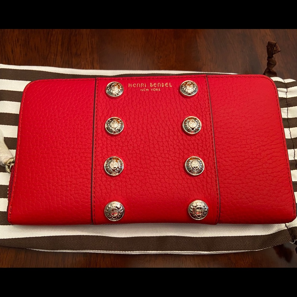 Henri Bendel W57th Continental Military Wallet